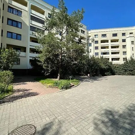 Na Na Ulicy Andersa 26 ורשה